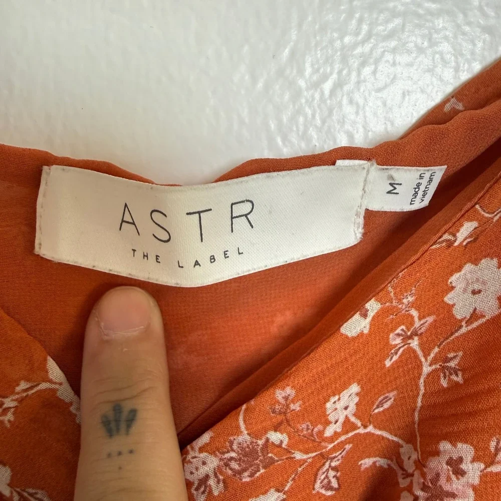 ASTR Rust Multi‎ Floral Puff Sleeve Peplum Blouse Top Size M